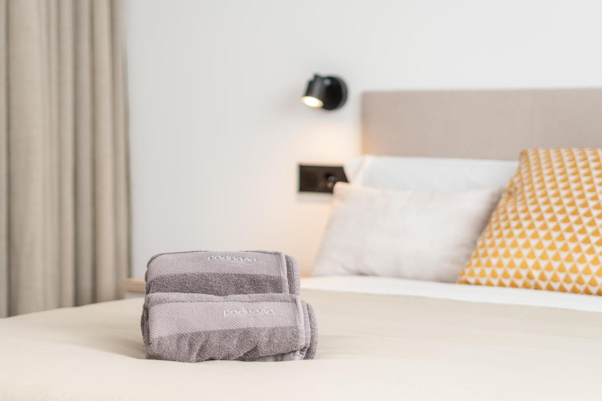 Suite Deluxe Valencia - Ciudad De Las Artes 外观 照片