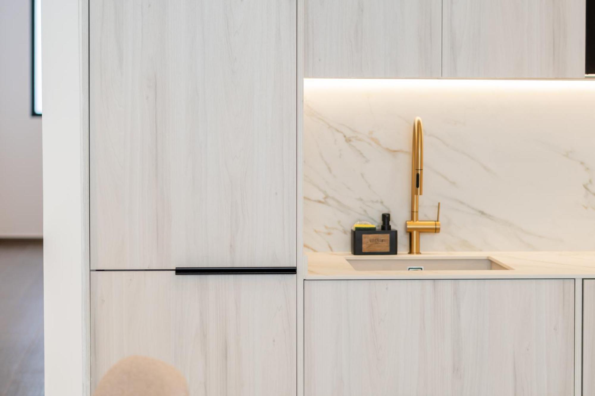 Suite Deluxe Valencia - Ciudad De Las Artes 外观 照片